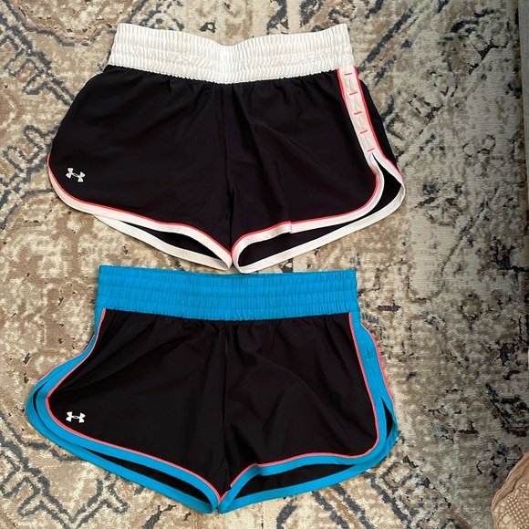 Set of 2 Under Armour Heat Gear Shorts - Picture 2 of 8